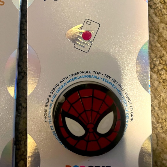 NWT 2 Spider Man Pop sockets - Picture 4 of 5